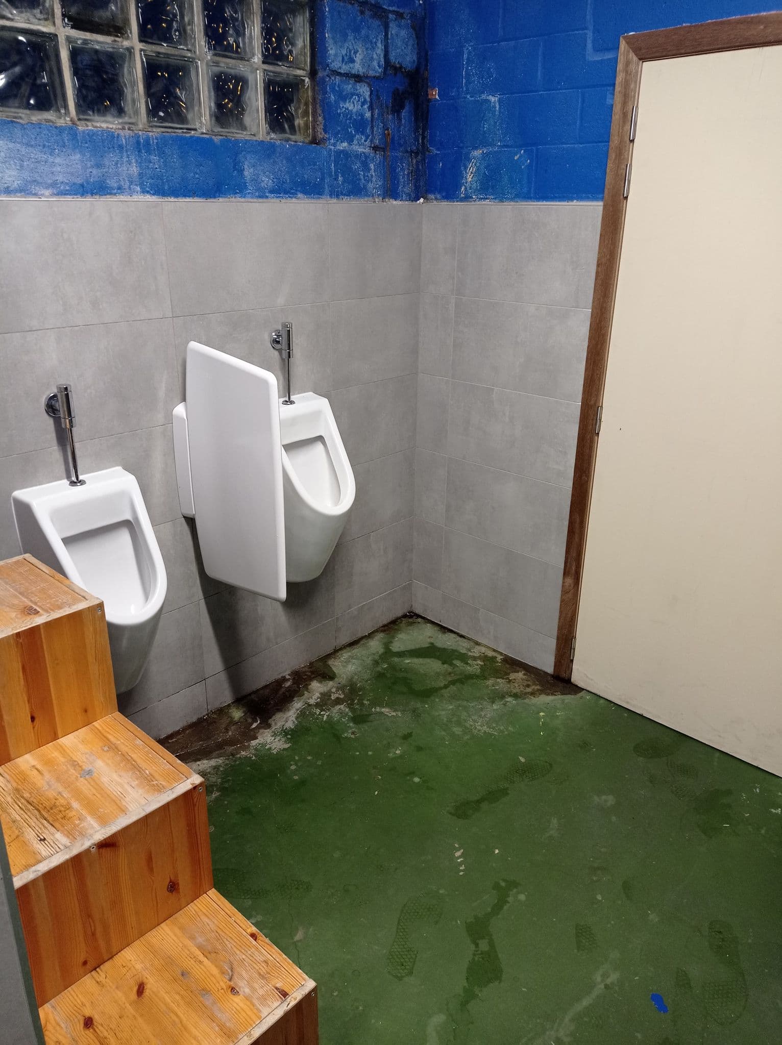 WC's